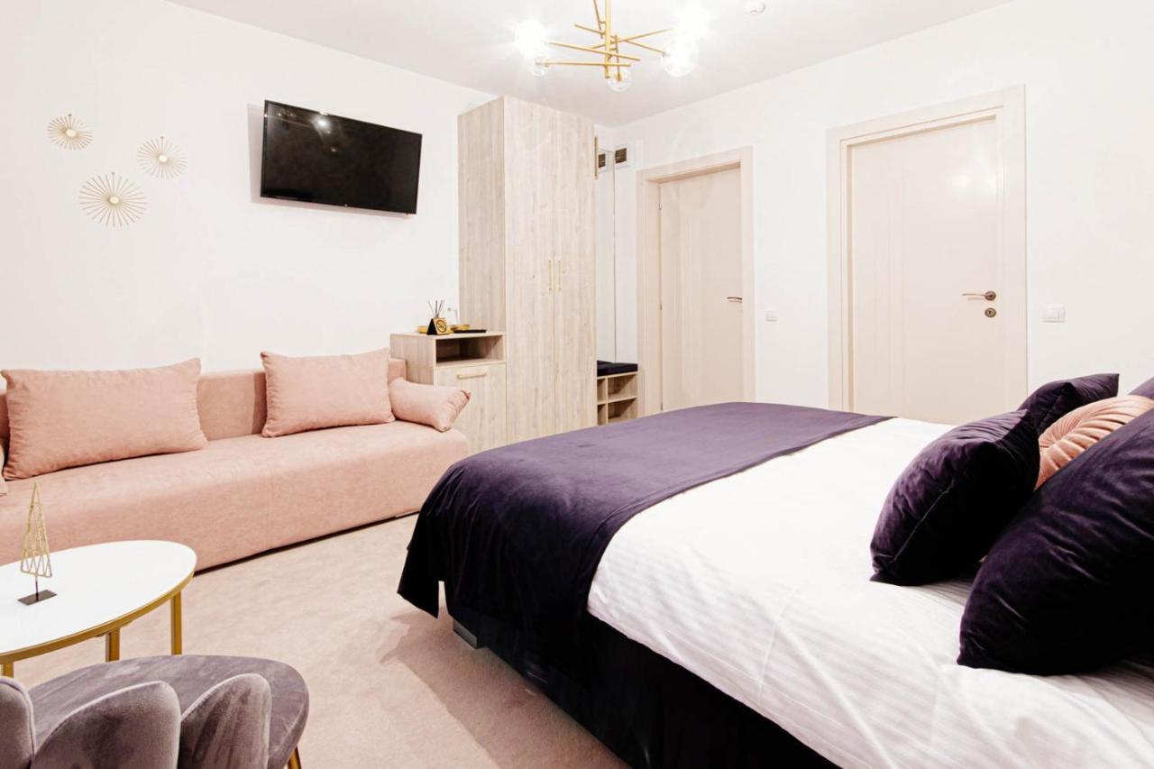 Liane Boutique Hotel Campulung Moldovenesc Ngoại thất bức ảnh