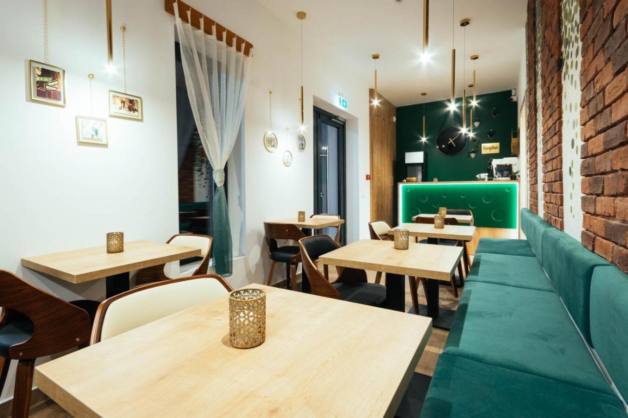 Liane Boutique Hotel Campulung Moldovenesc Ngoại thất bức ảnh