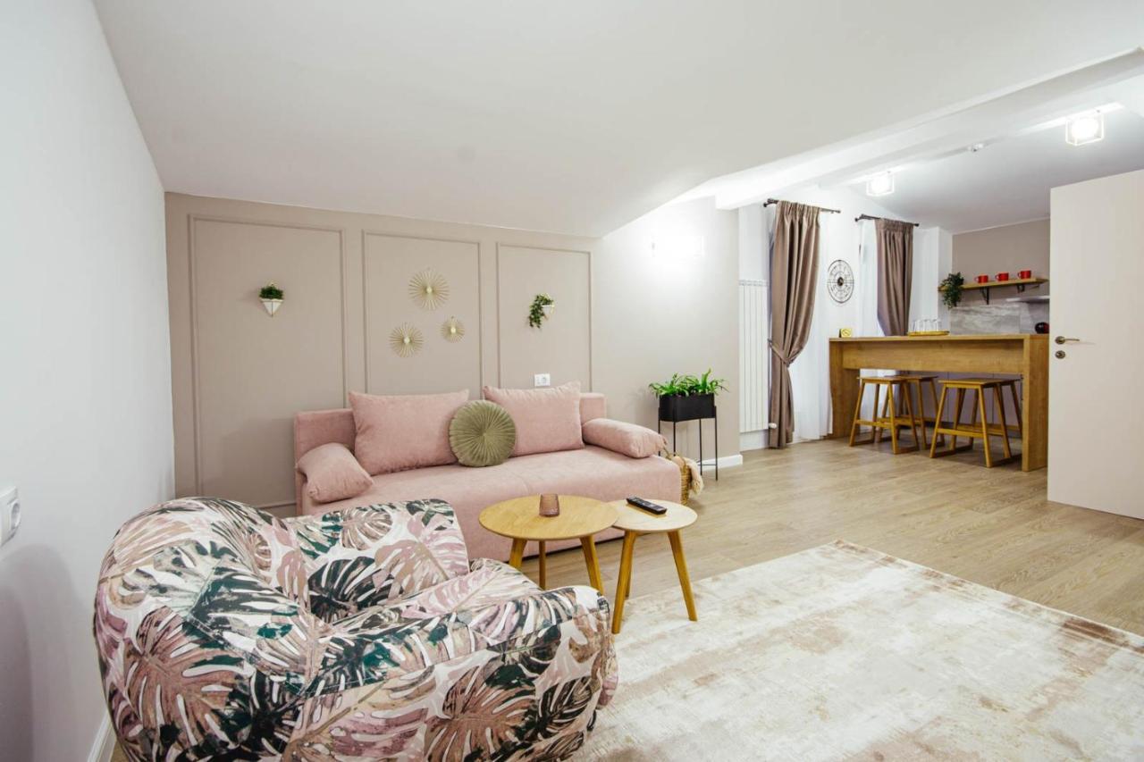 Liane Boutique Hotel Campulung Moldovenesc Ngoại thất bức ảnh