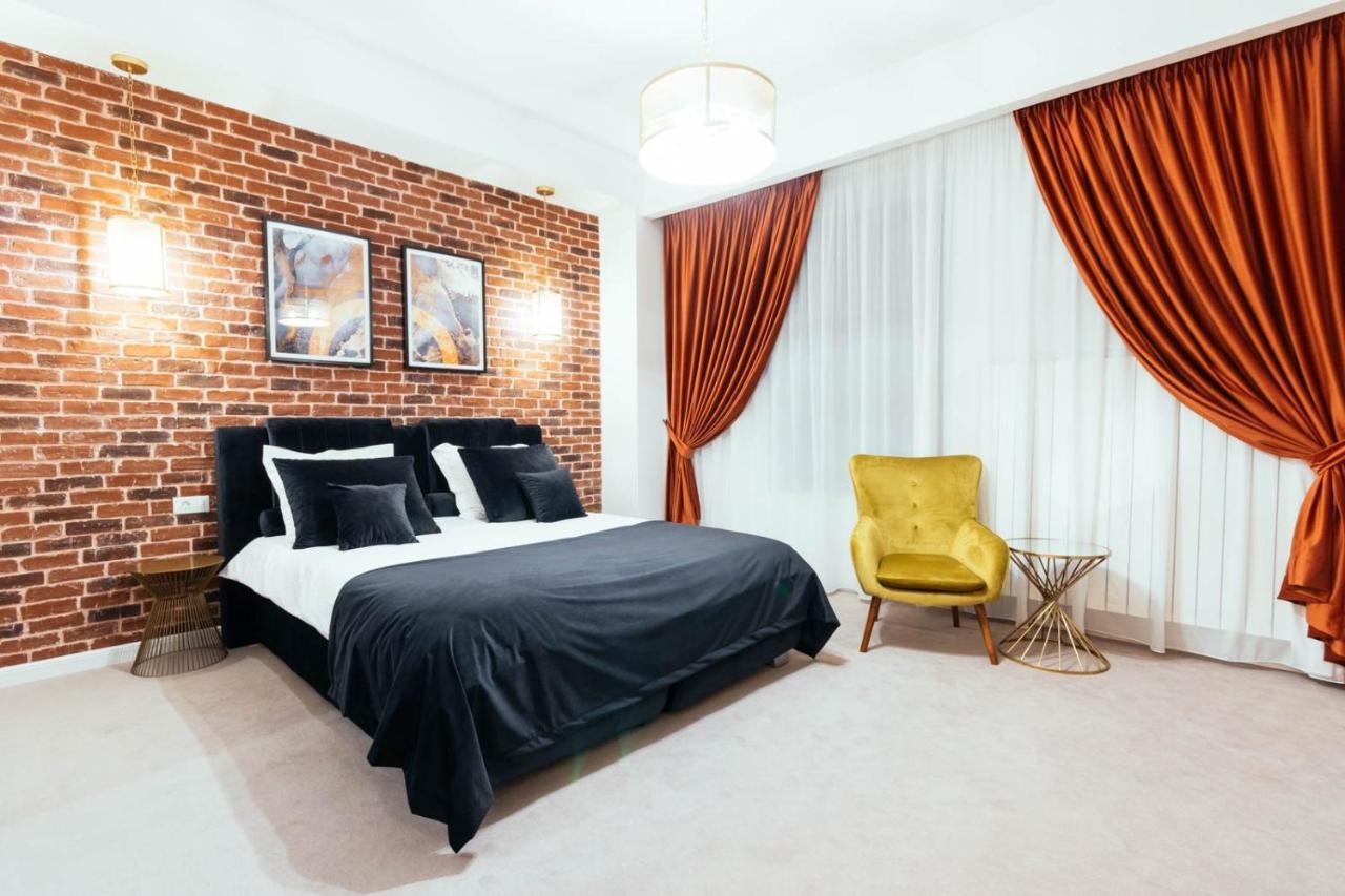 Liane Boutique Hotel Campulung Moldovenesc Ngoại thất bức ảnh