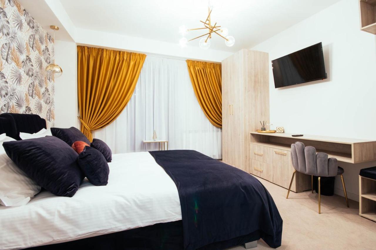 Liane Boutique Hotel Campulung Moldovenesc Ngoại thất bức ảnh
