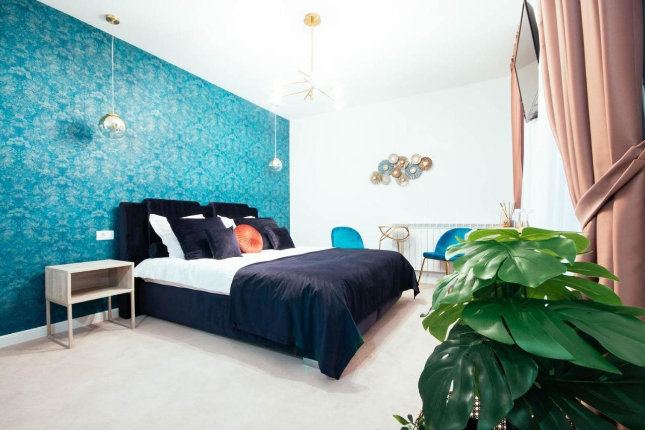 Liane Boutique Hotel Campulung Moldovenesc Ngoại thất bức ảnh